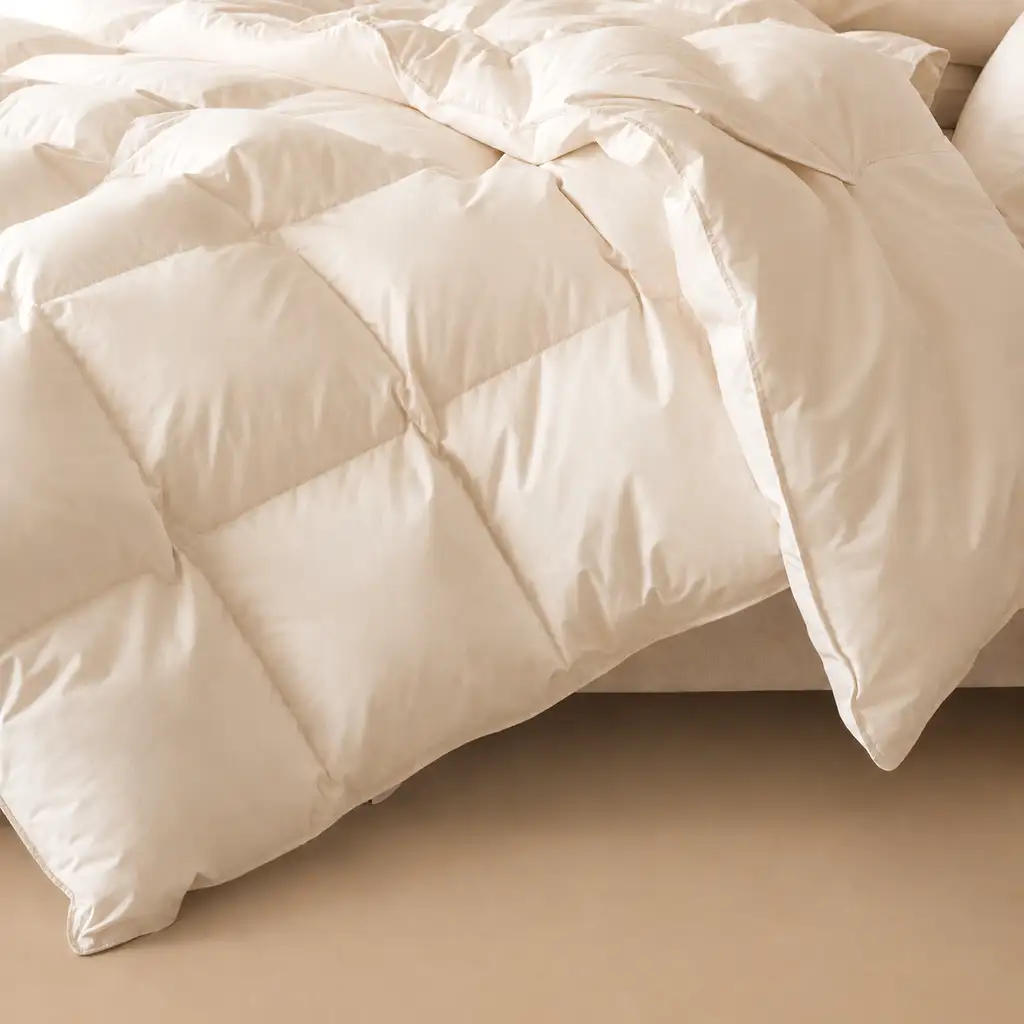 100% Hungarian Goose Down Duvet – Baffle Box Luxury Bedding Company Close up of baffle box on 100 hungarian goose down duvet